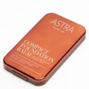 ASTRA COMPACT FOUDATION BALM